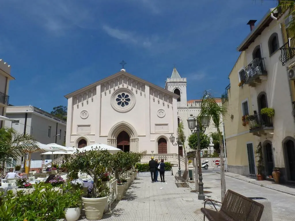 Apartamento Poggio Del Sole Letojanni
